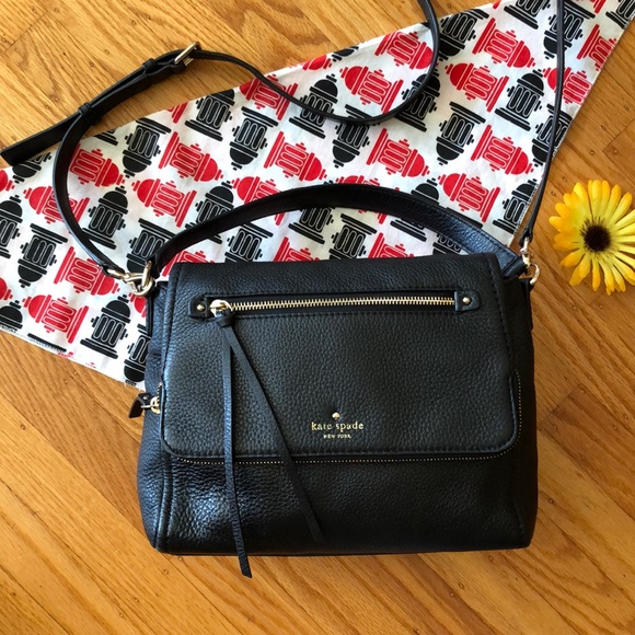 kate spade Handbags - ♠️ Kate Spade New York; Black Leather Handbag Med!